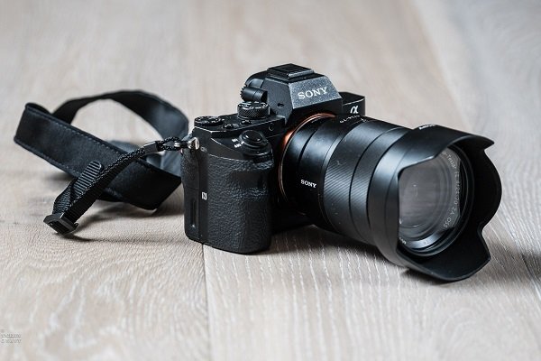 Sony Alpha 7 II | Appareil Photo Numérique Hybride Plein Format Sony Alpha 7 II | Appareil Photo Numérique Hybride Plein Format