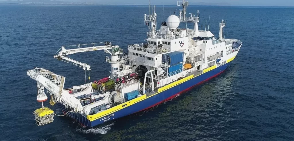 La découverte de débris du sous-marin Titan dans l'Atalantique